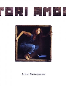 5. Tori Amos - Little Earthquakes
Американската арт поп икона Тори Еймъс (Tori Amos) пък ни е приготвила леко лирическо отклонение с Little Earthquakes, коeто придава романтика на това иначе доста страшничко събитие.