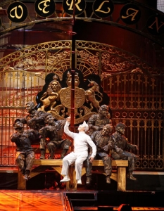 Michael Jackson: The Immortal World Tour by Cirque du Soleil  - 9