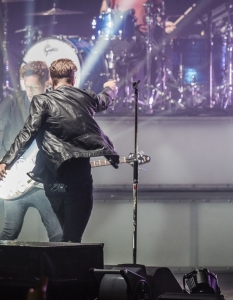 OneRepublic в Арена Армеец (2 юни 2015) - 3